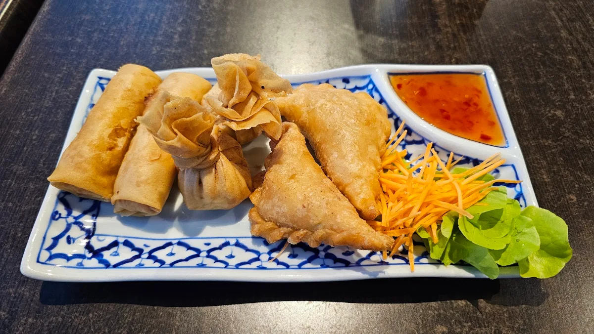 Food & drink, At Home Thai Restaurant