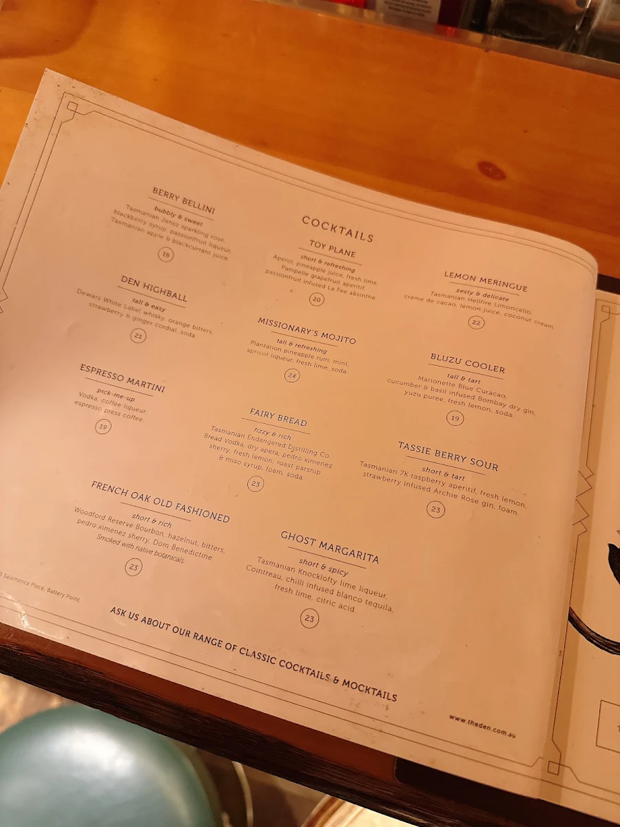 Menu, The Den Salamanca