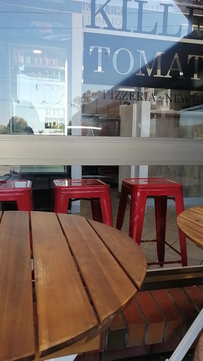 Vibe, The Killer Tomato Pizzeria - Newton