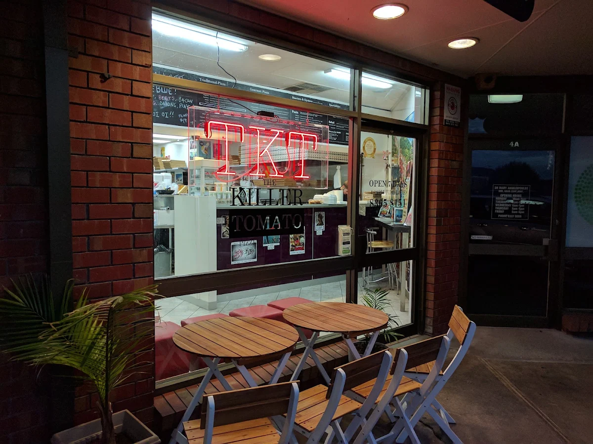 Vibe, The Killer Tomato Pizzeria - Newton