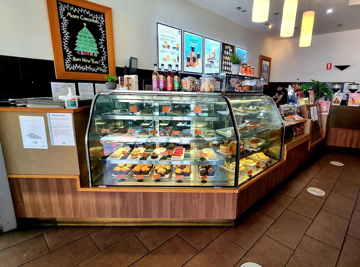 Vibe, Gloria Jean's Traralgon
