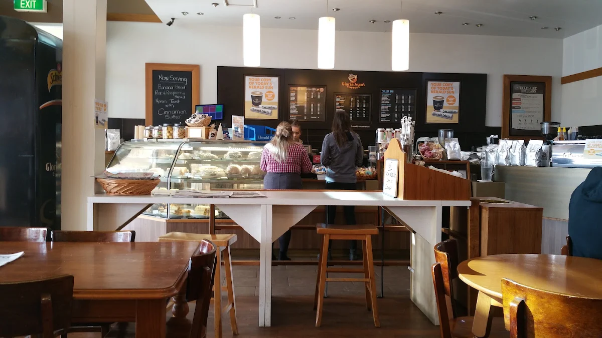 Vibe, Gloria Jean's Traralgon