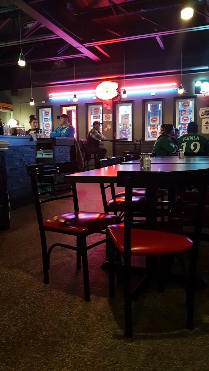 Vibe, Sportscenter Bar & Grill Ltd