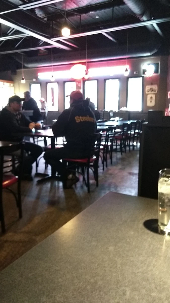 Vibe, Sportscenter Bar & Grill Ltd