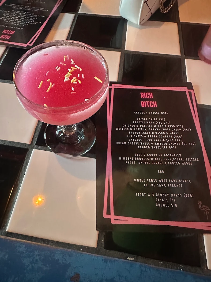 Menu, Evies Disco Diner