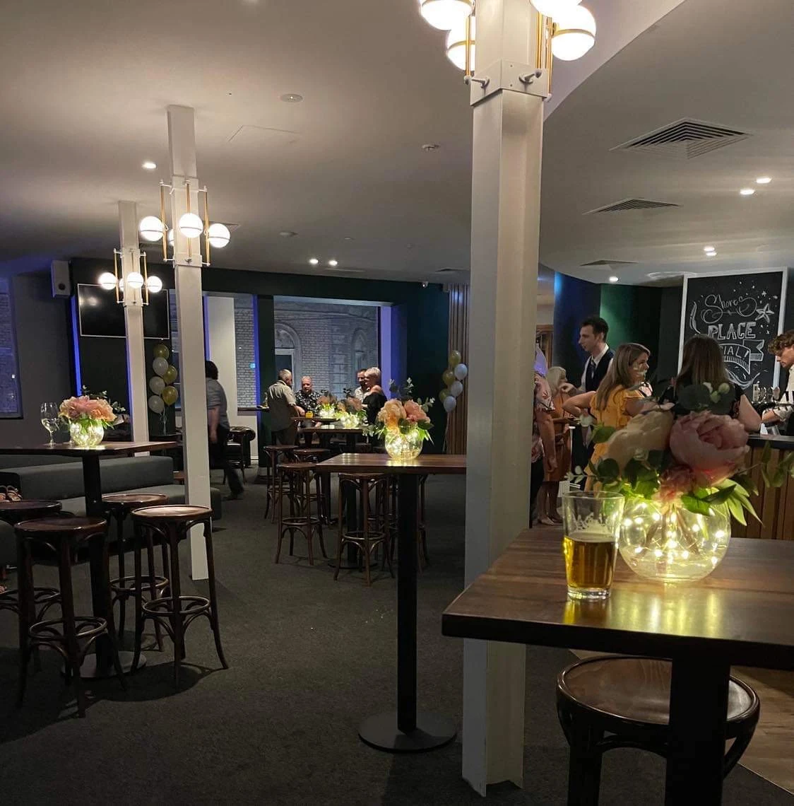 Vibe, Eureka Hotel