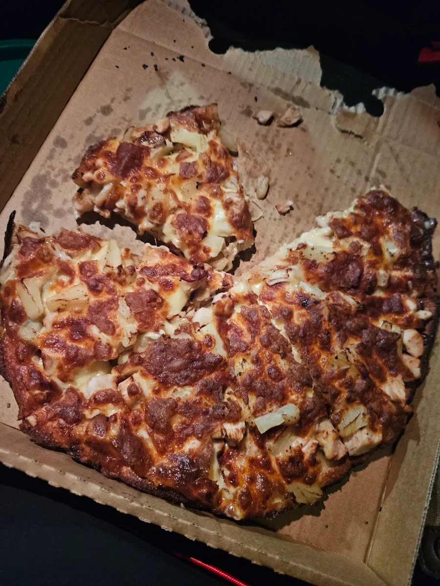 Food & drink, Trafalgar Pizza