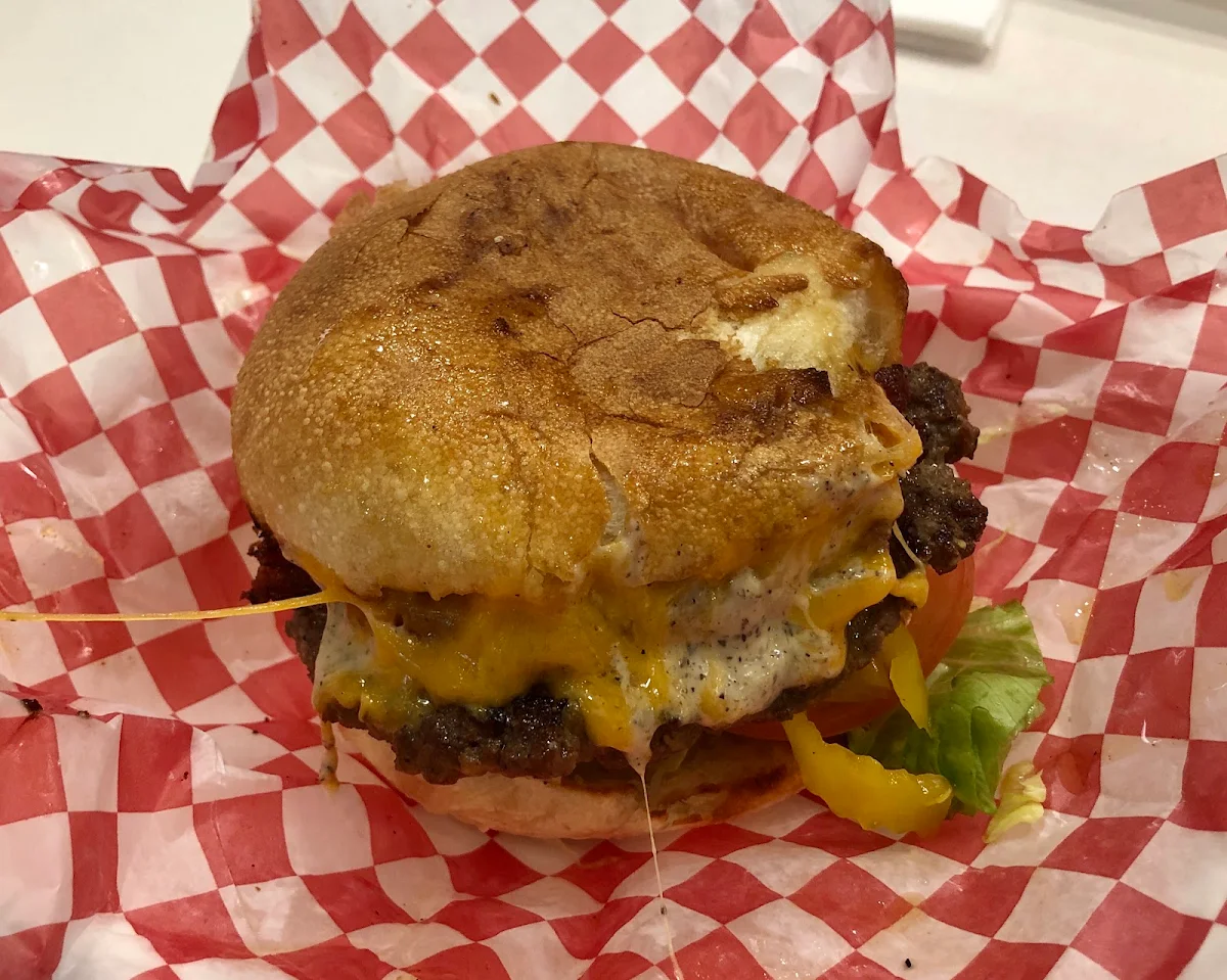 Food & drink, Manhattan Handmade Burgers (Minto Place)