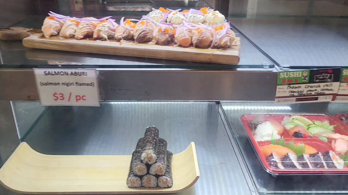 Vibe, Sushi Boy & Coffee Girl
