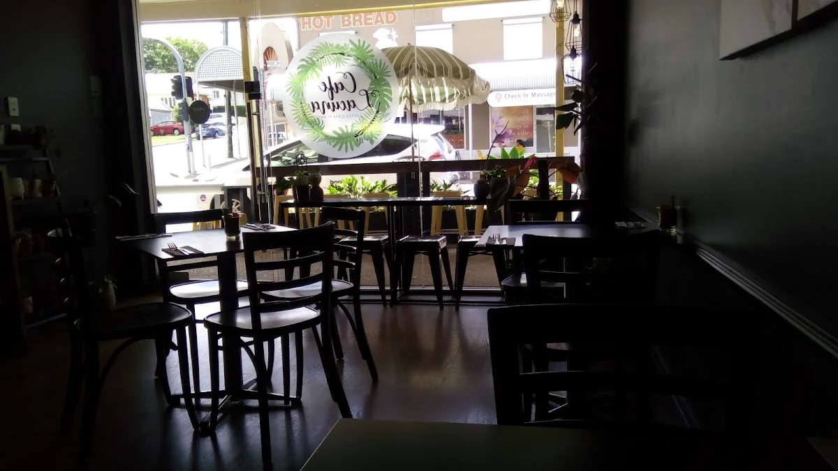 Vibe, Cafe Lacuna