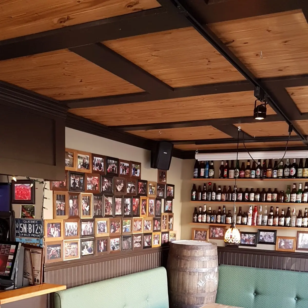 Vibe, Pub Le Belvédère