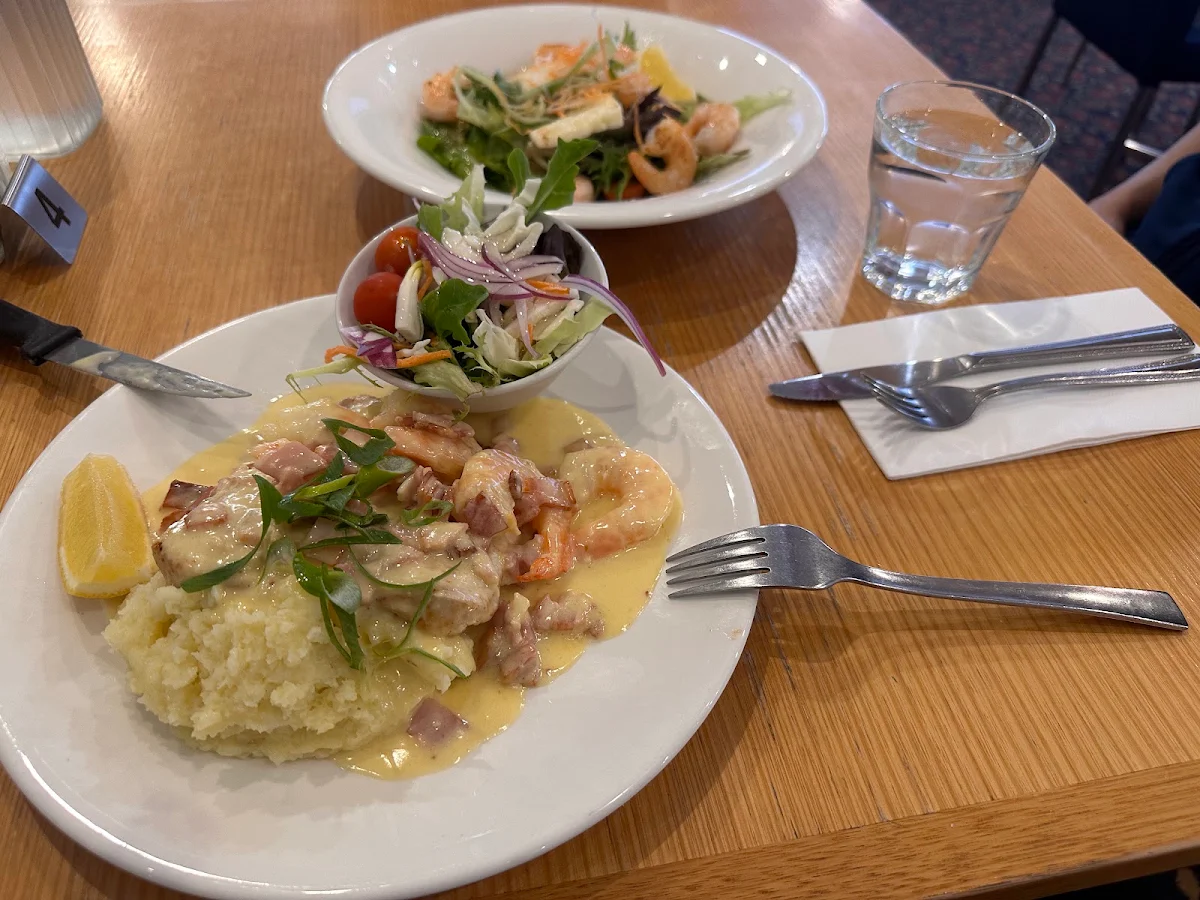 Food & drink, Seven 22
