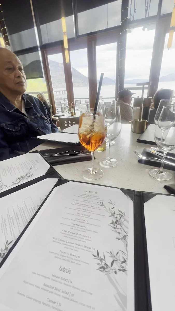 Vibe, Hooded Merganser Restaurant
