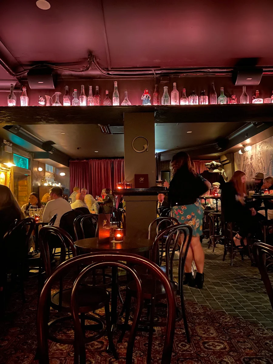 Vibe, Market St Basement