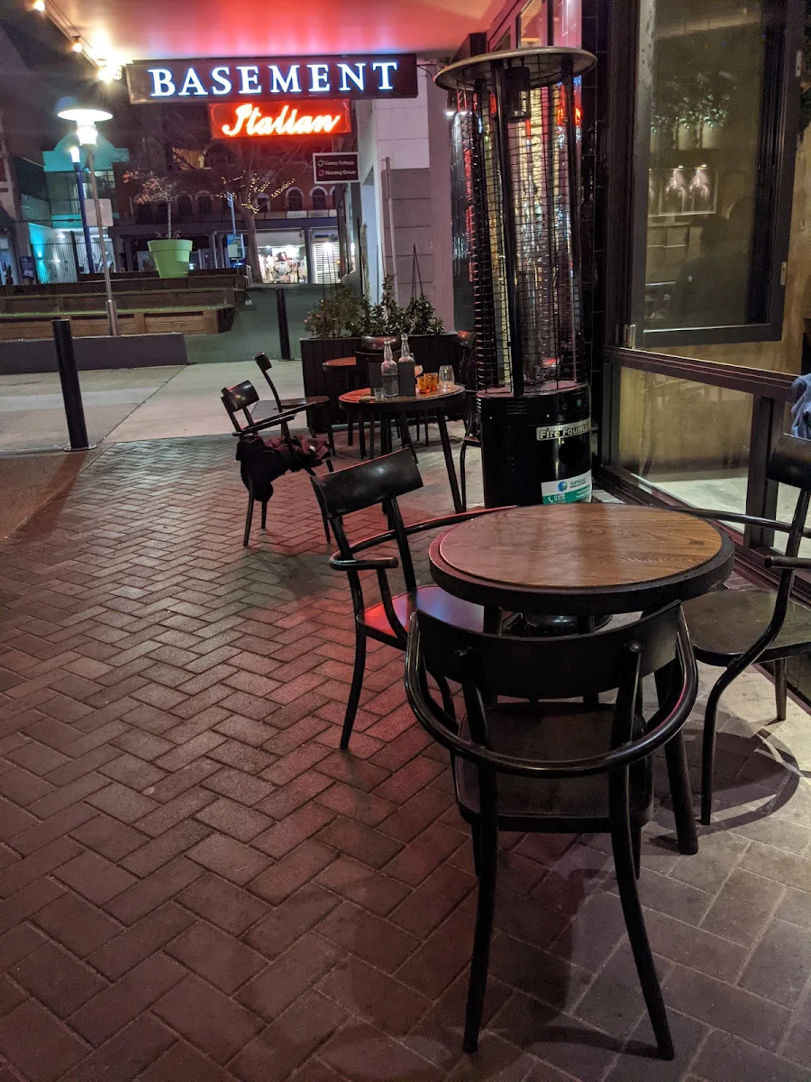 Vibe, Market St Basement