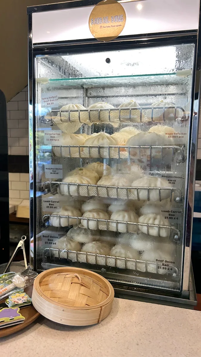 Vibe, BaoBao.Buns