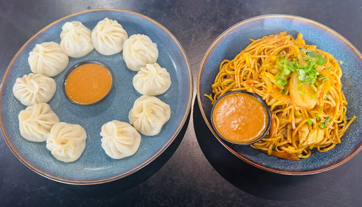 Food & drink, Momo Ghar