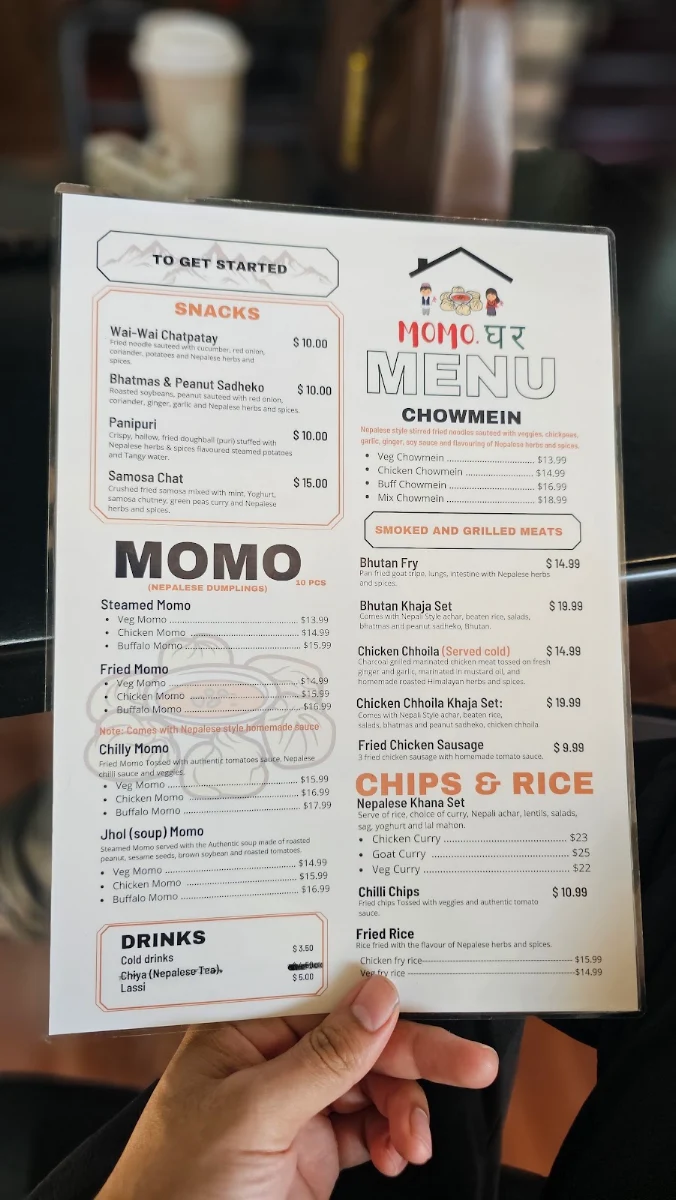 Menu, Momo Ghar