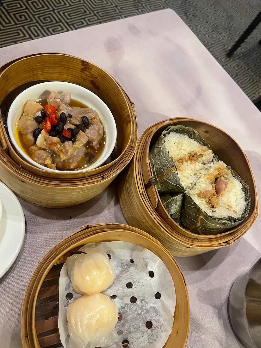 Food & drink, Nine Dragons