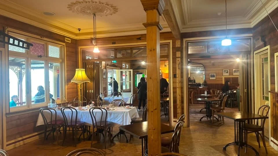 Vibe, The Boathouse Cafe