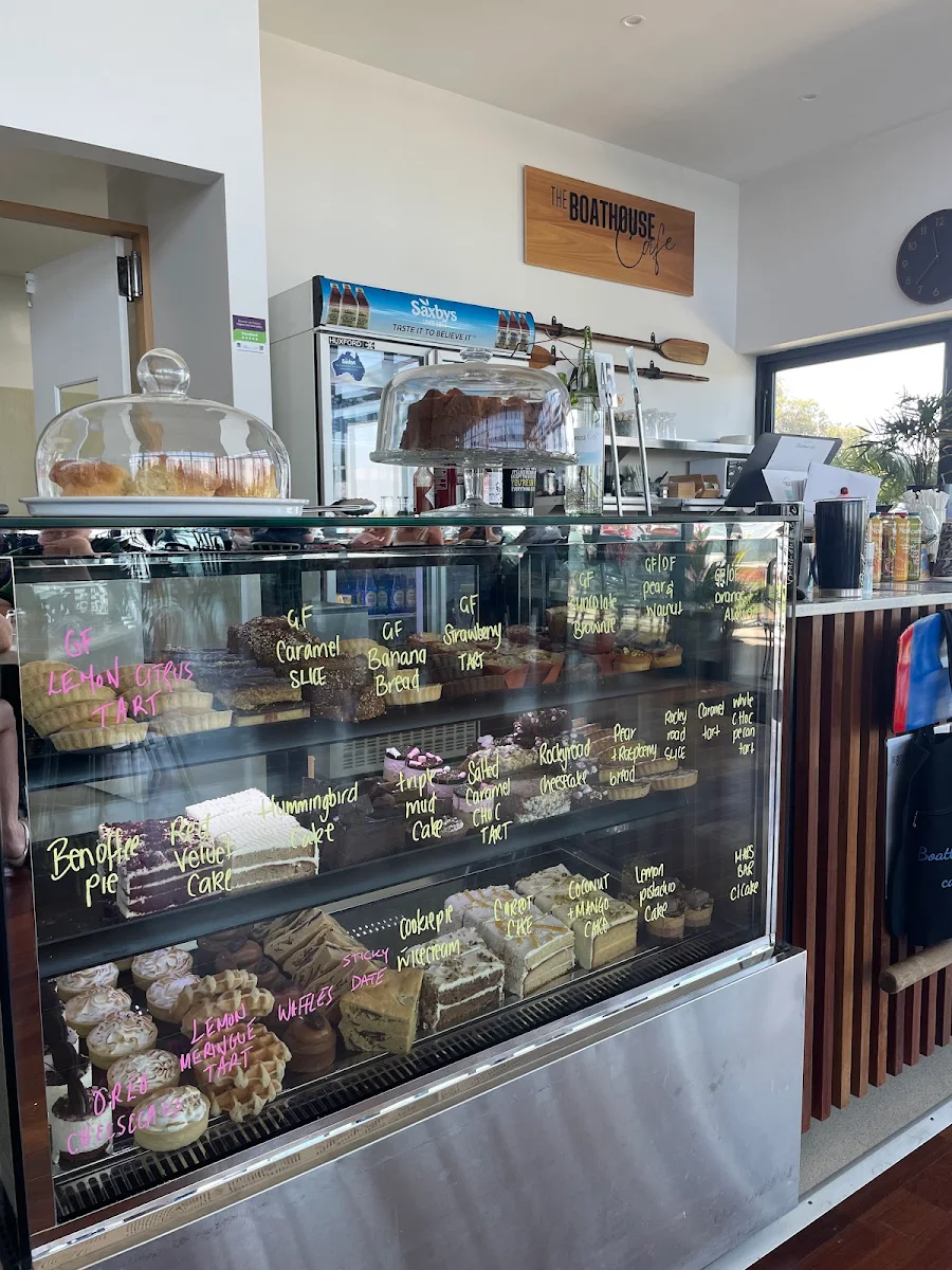 Vibe, The Boathouse Cafe