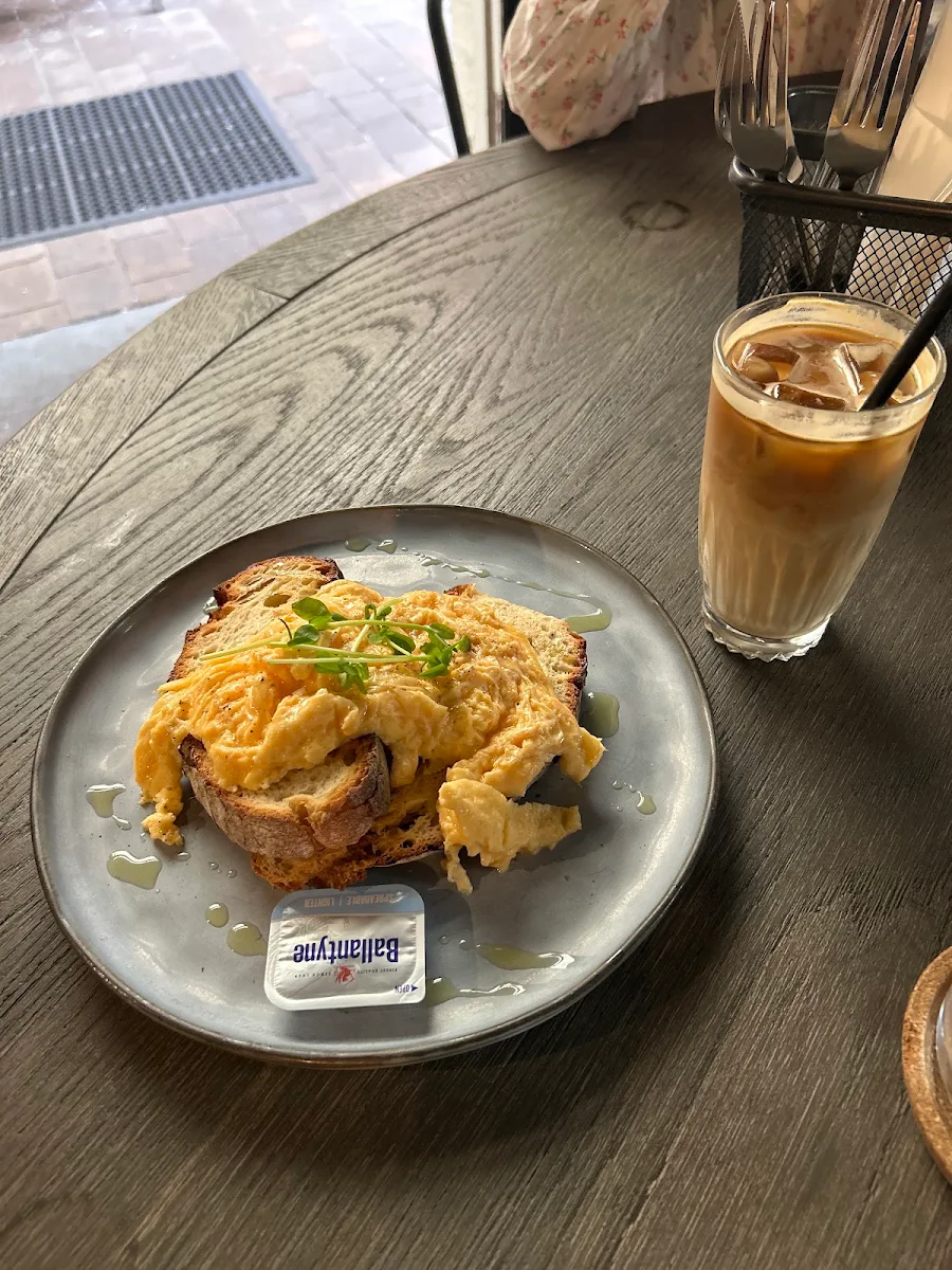 Food & drink, Murray Mews