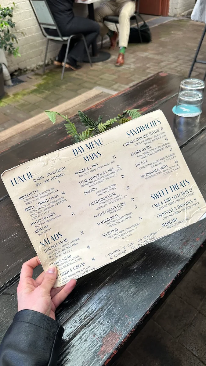 Menu, Murray Mews