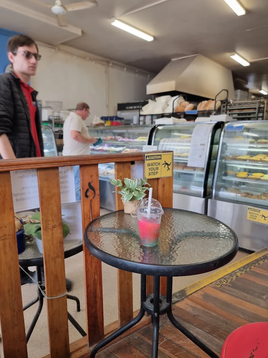 Vibe, Budgewoi Bakehouse