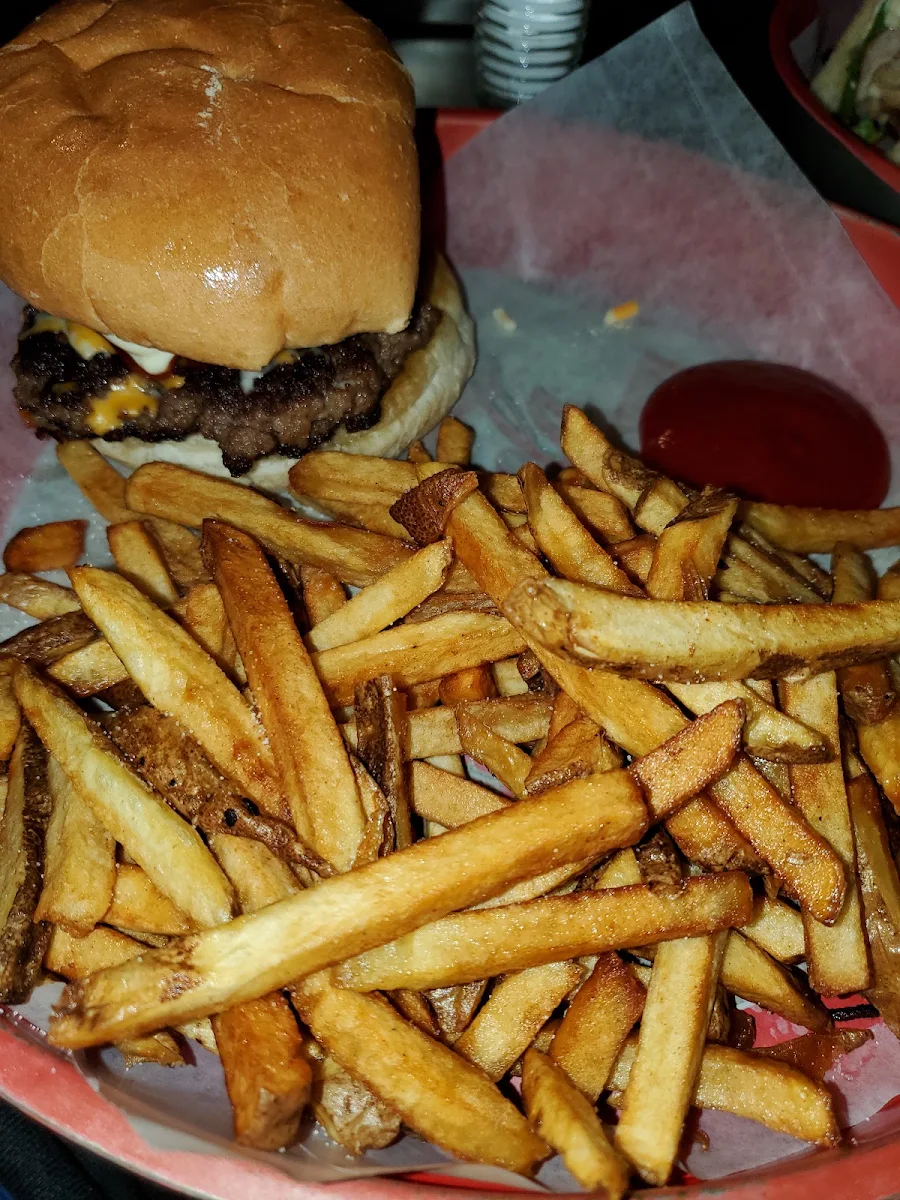 Food & drink, Diamond's Grill