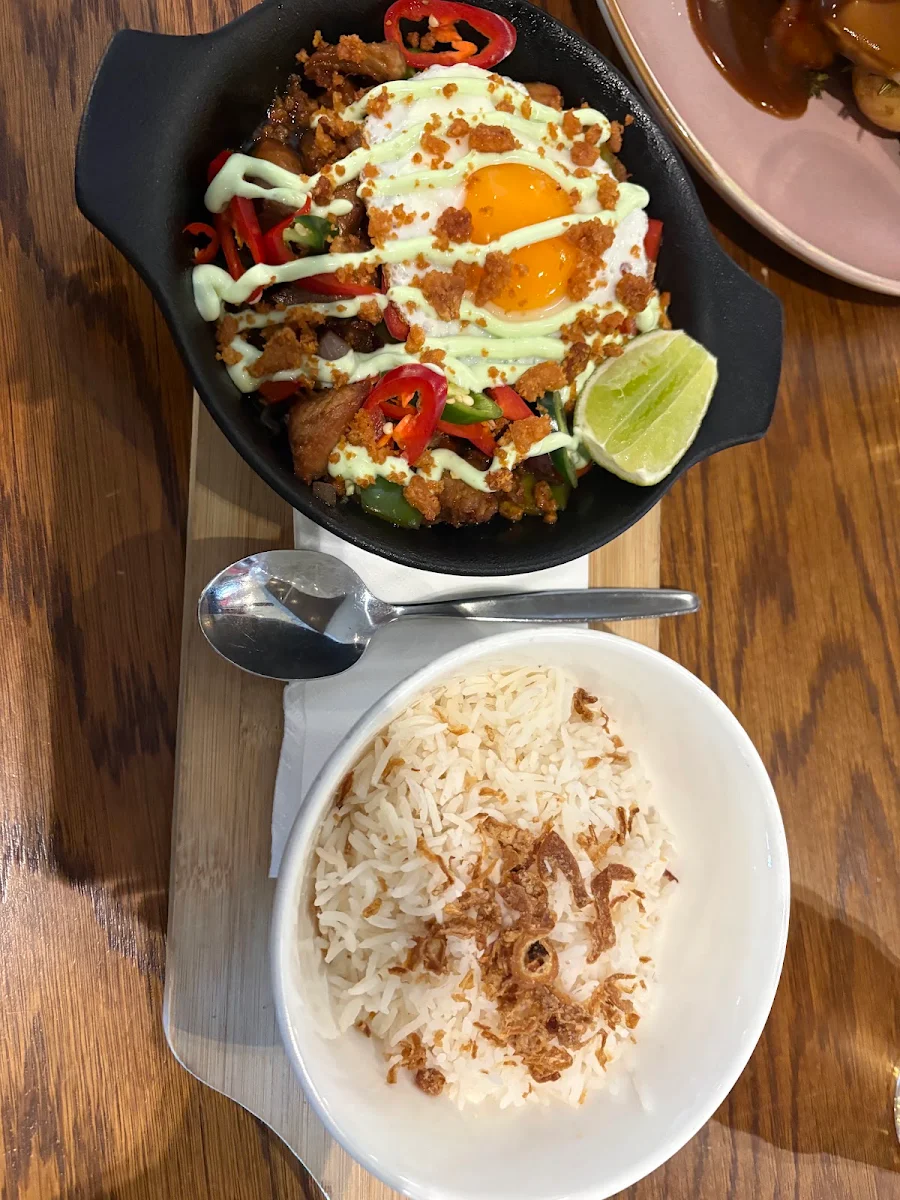 Food & drink, Waurn Ponds Hotel