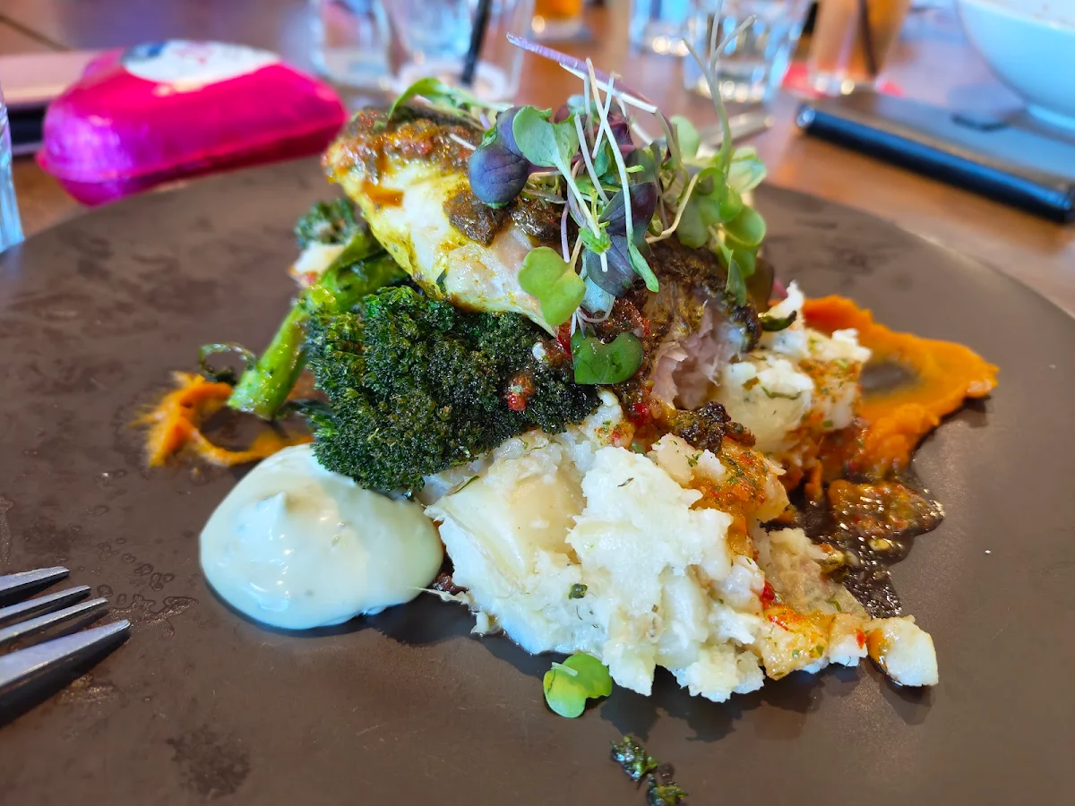 Food & drink, Waurn Ponds Hotel