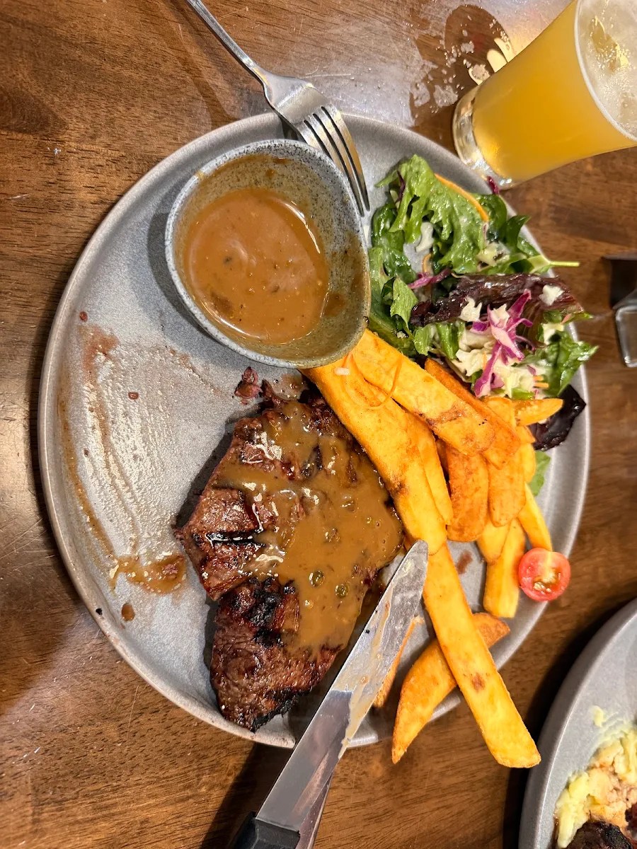 Food & drink, Aspley Central Tavern