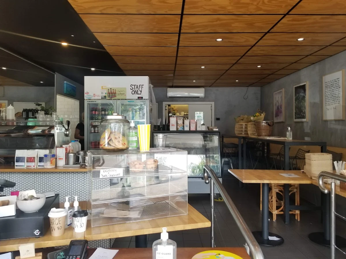 Vibe, Drift Cafe
