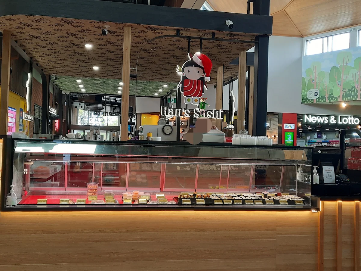 Vibe, Han's Sushi Bar