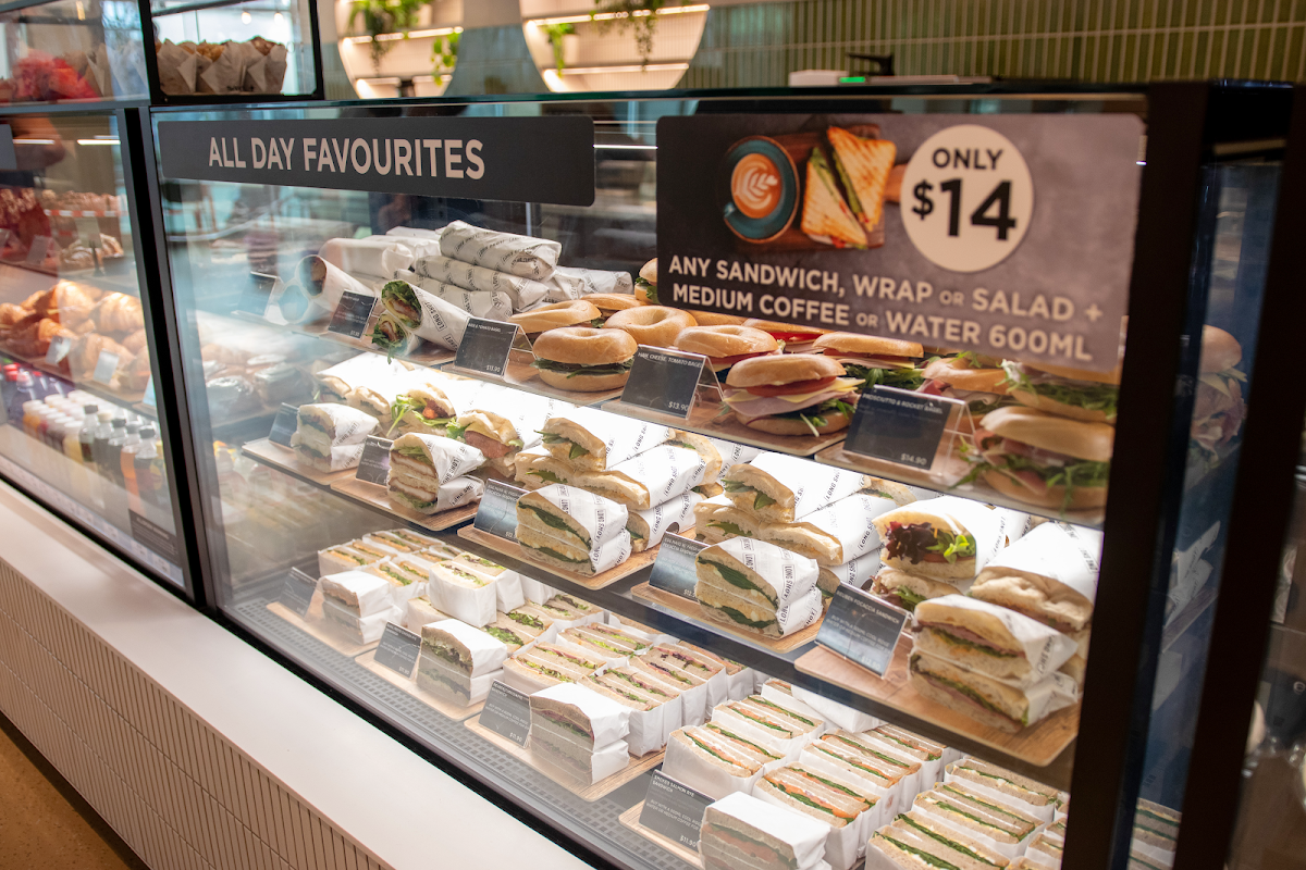 Vibe, Long Shot Cafe - The Alfred Hospital