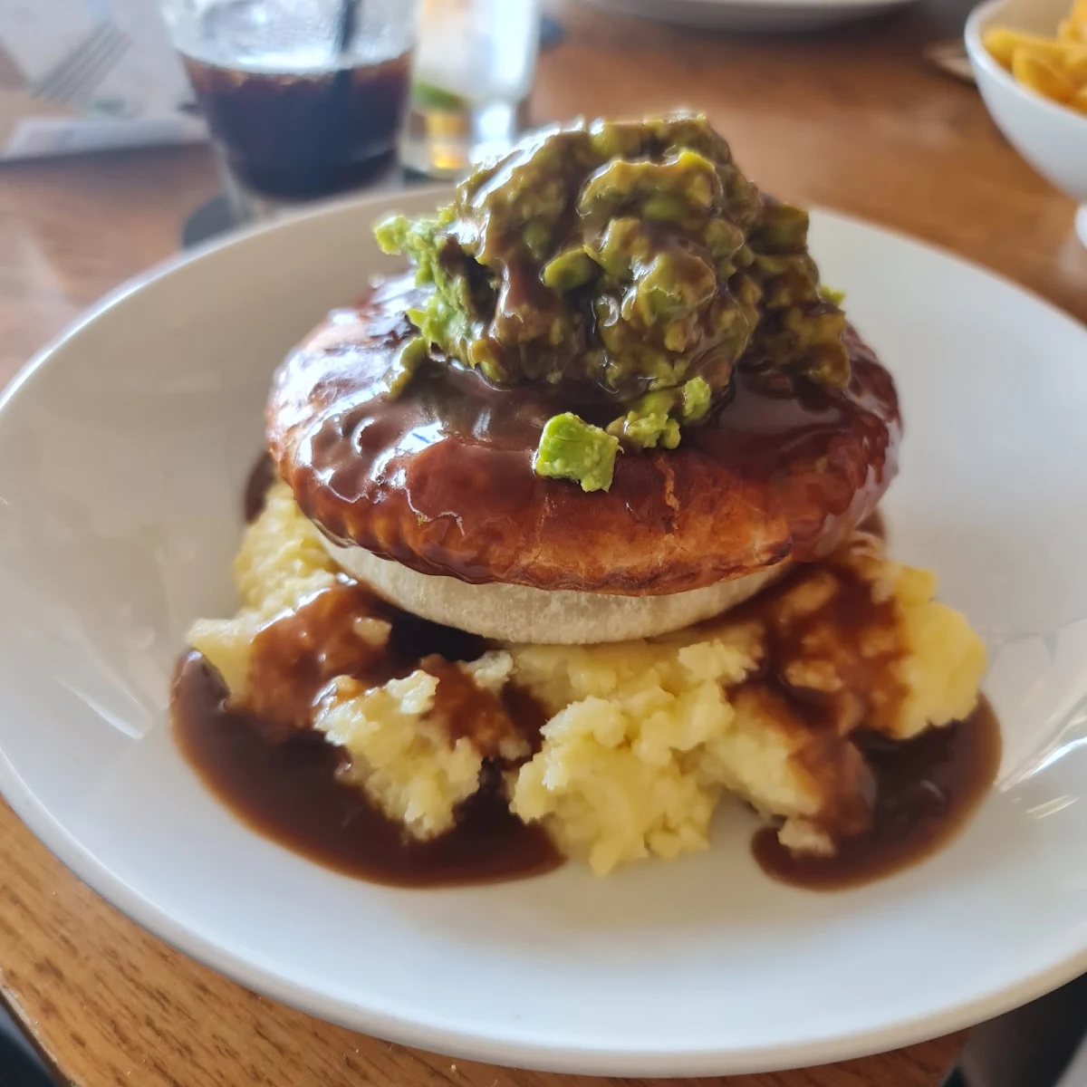 Food & drink, Camden Hotel