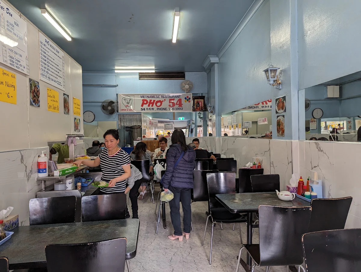 Vibe, Pho 54