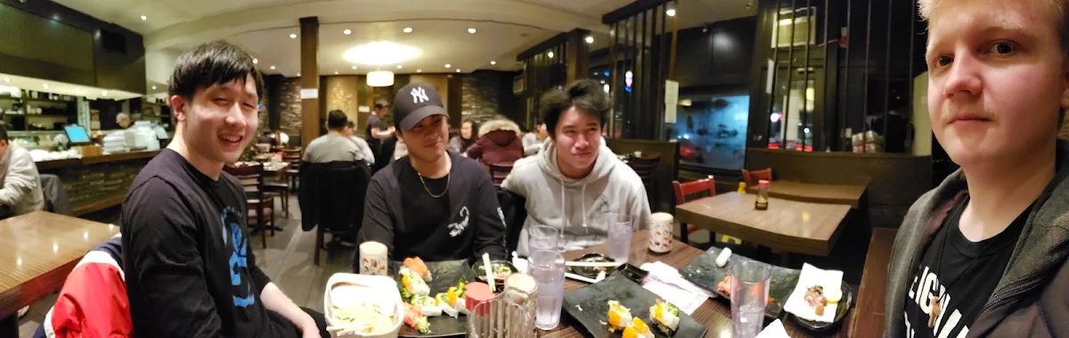 Vibe, Sushi Garden Metro