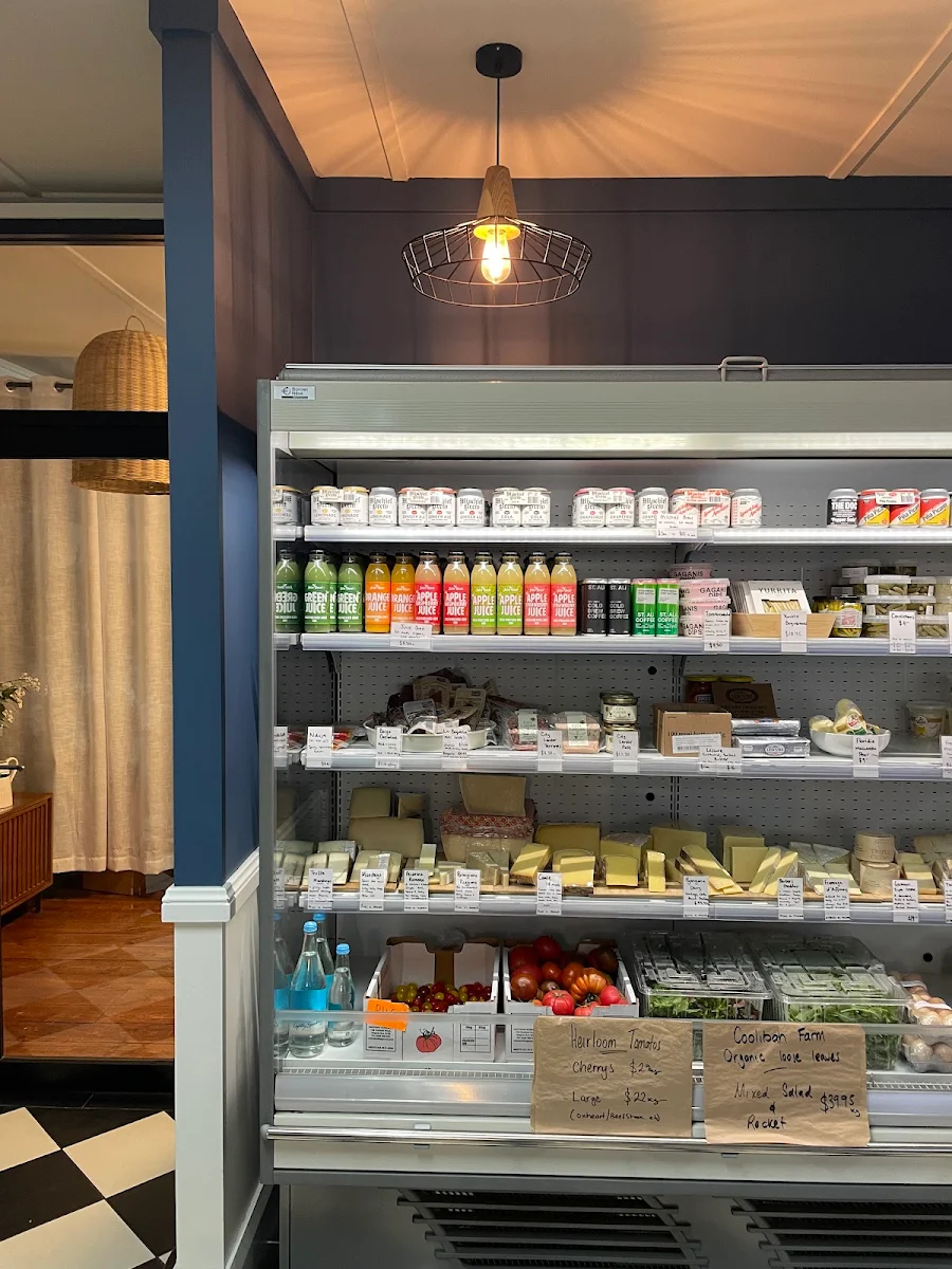 Vibe, Black Bird Coffee House