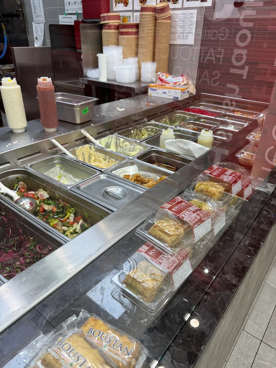 Vibe, Restaurant Boustan