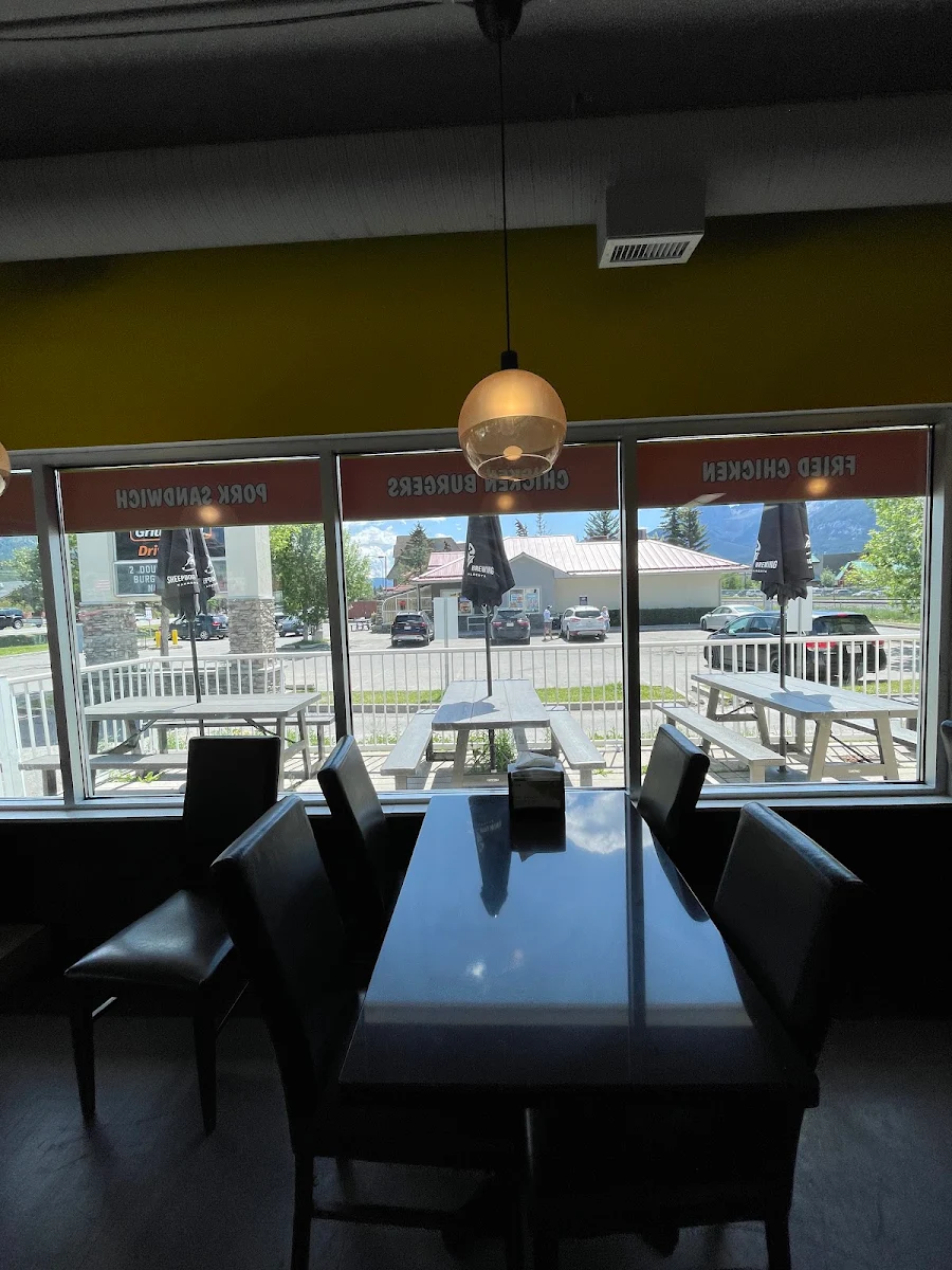 Vibe, Alberta Wing Shack Canmore