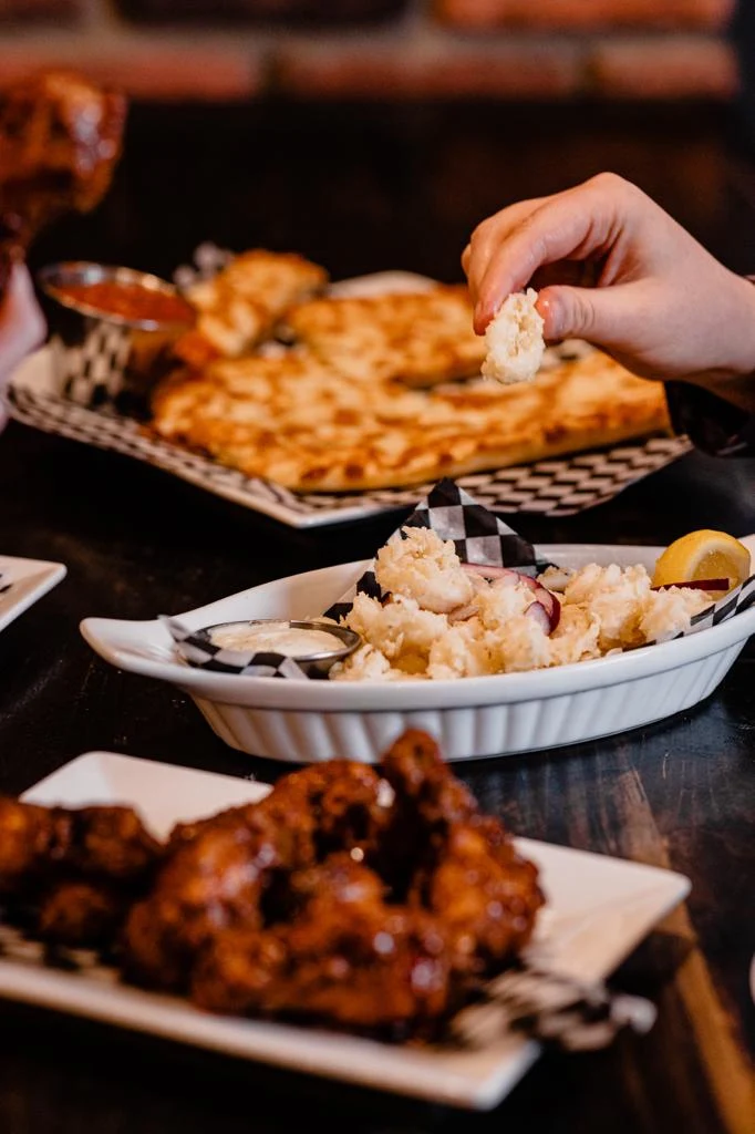 Food & drink, Aladins Pizzeria & Shawarma Café