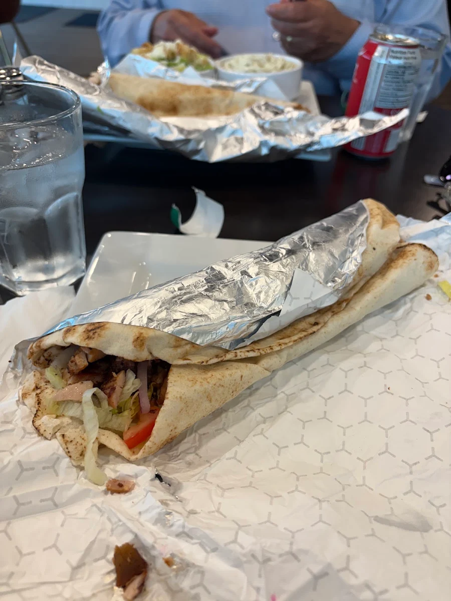 Food & drink, Aladins Pizzeria & Shawarma Café