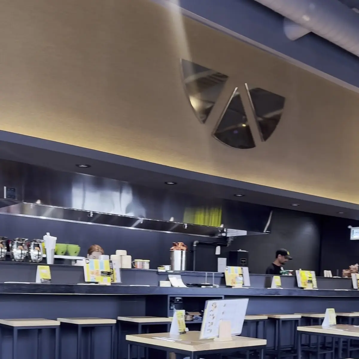 Vibe, KINTON RAMEN WINDSOR