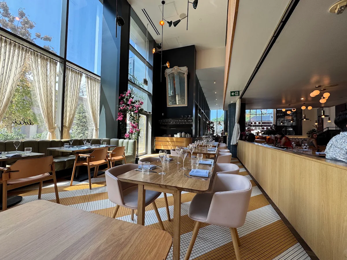 Vibe, Oretta Midtown