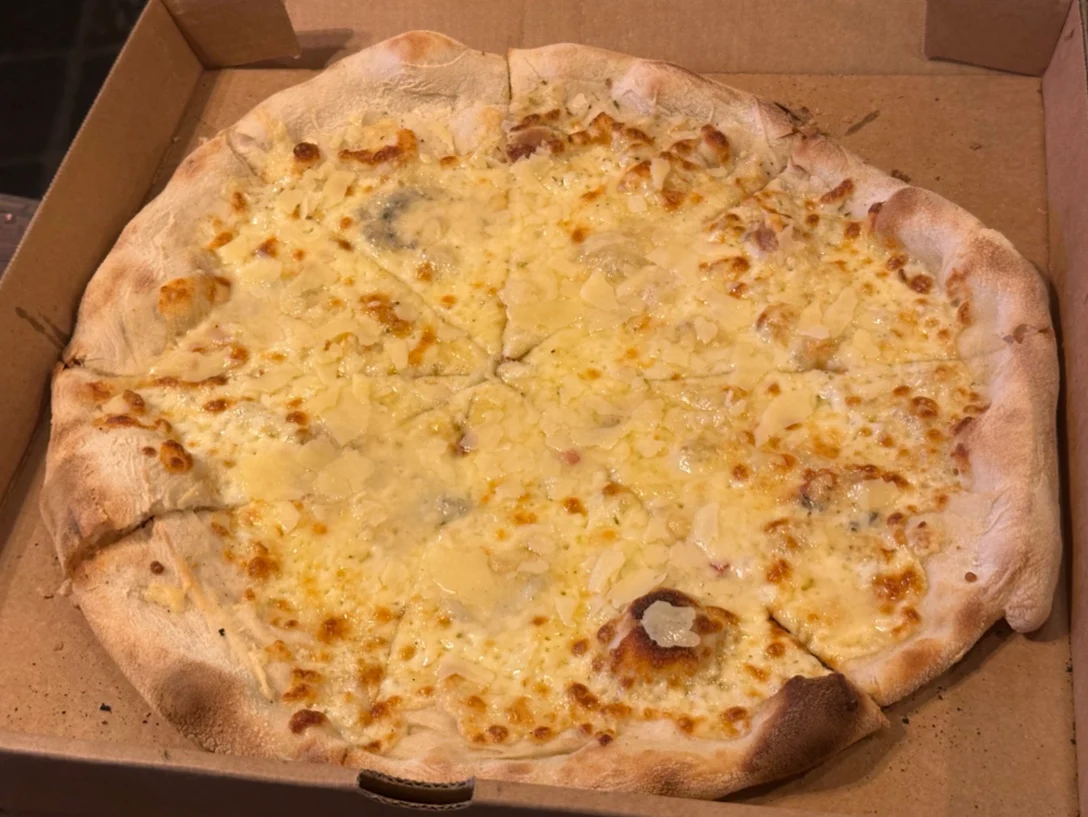Food & drink, Burleigh Pizza