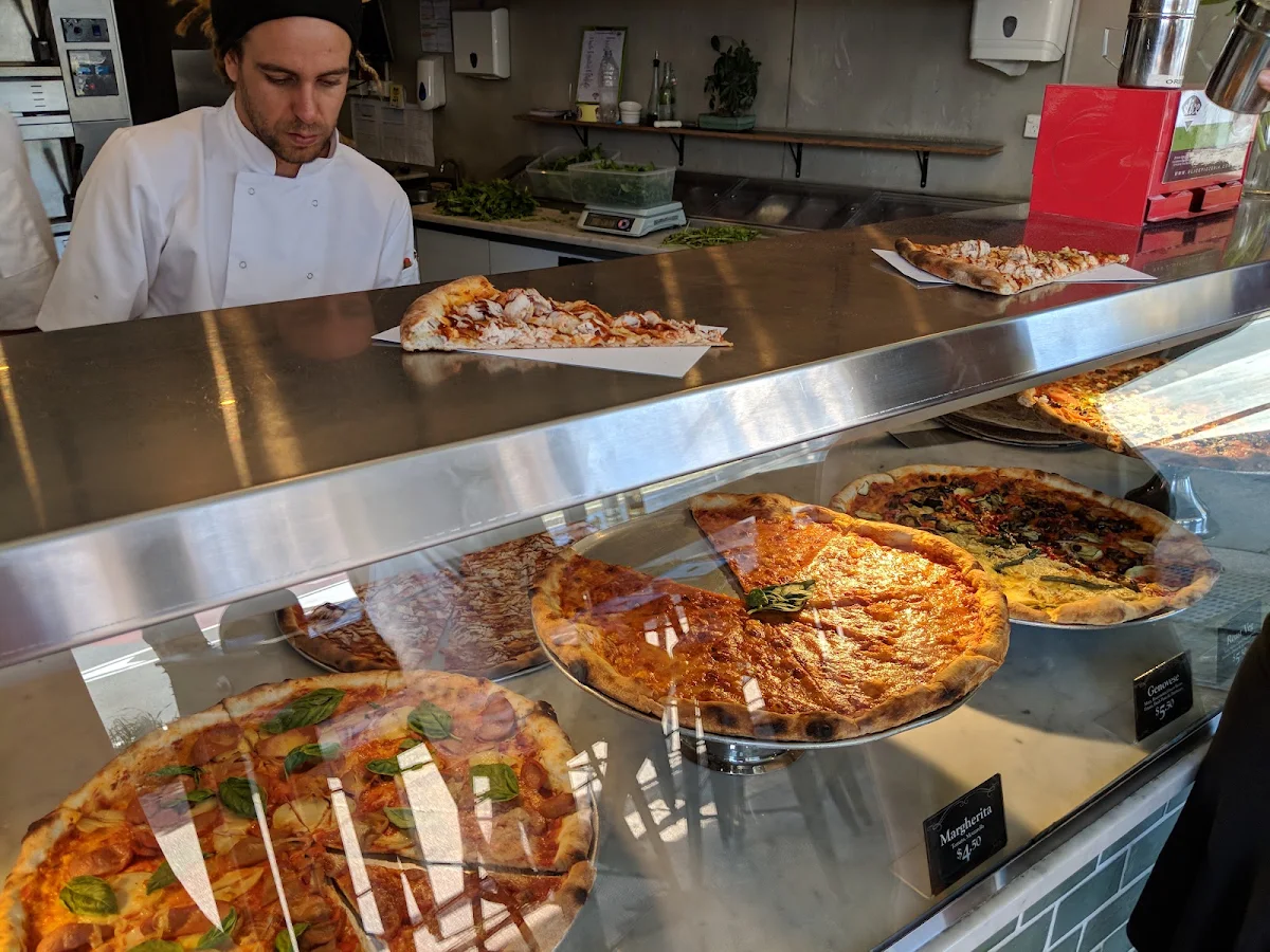Food & drink, Burleigh Pizza