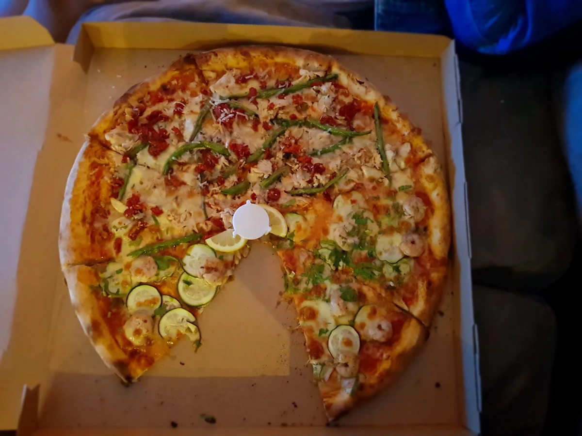 Food & drink, Burleigh Pizza