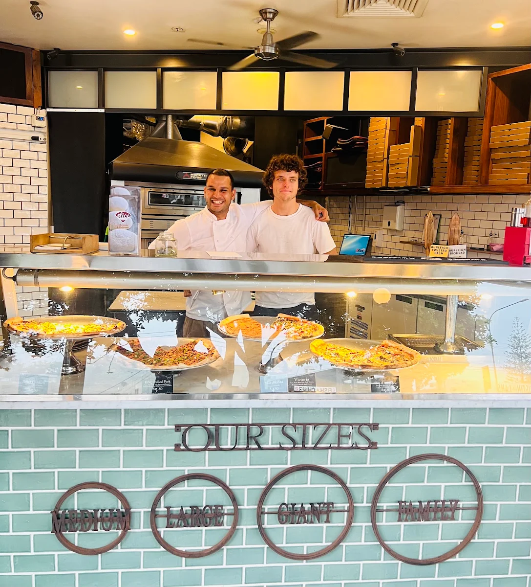 Vibe, Burleigh Pizza