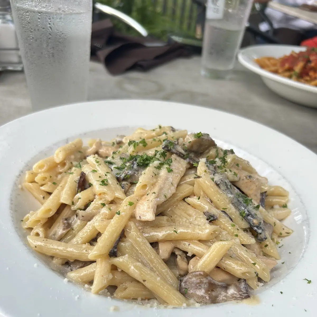 Food & drink, Armando's Pizza - Riverside Dr E
